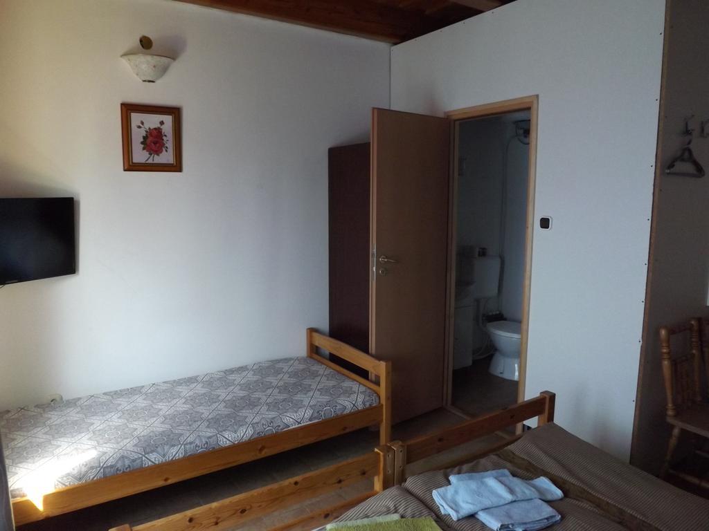 Napos Vendégház Győr Exterior foto